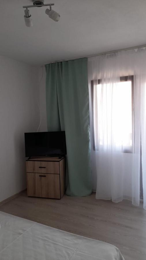 Casa Elena Eselnita Hotel Bagian luar foto