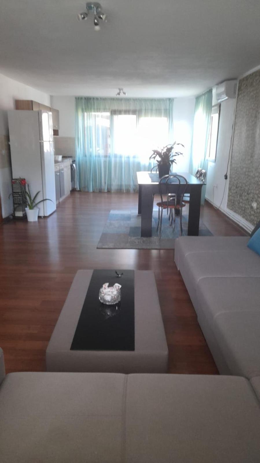 Casa Elena Eselnita Hotel Bagian luar foto