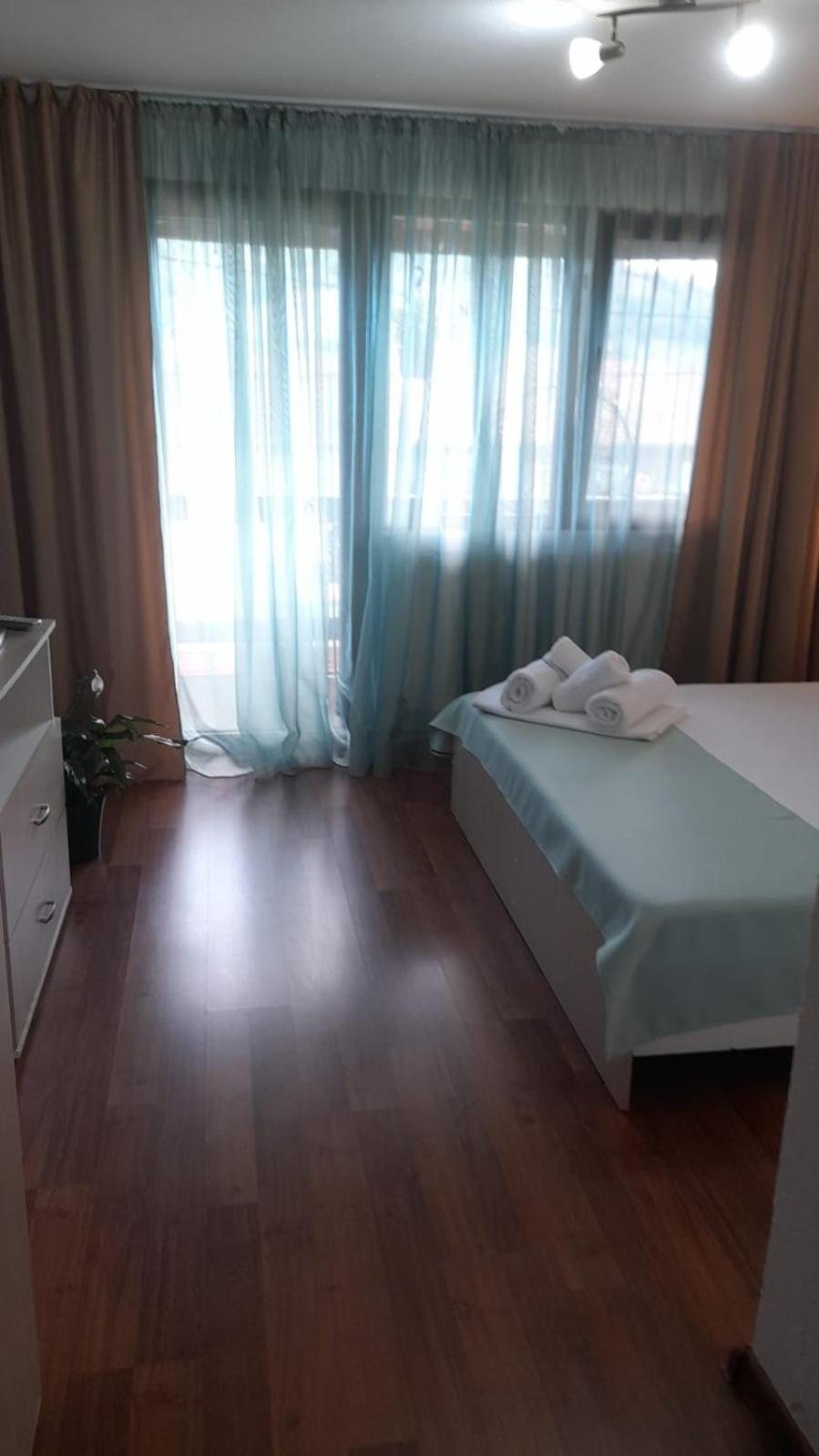Casa Elena Eselnita Hotel Bagian luar foto